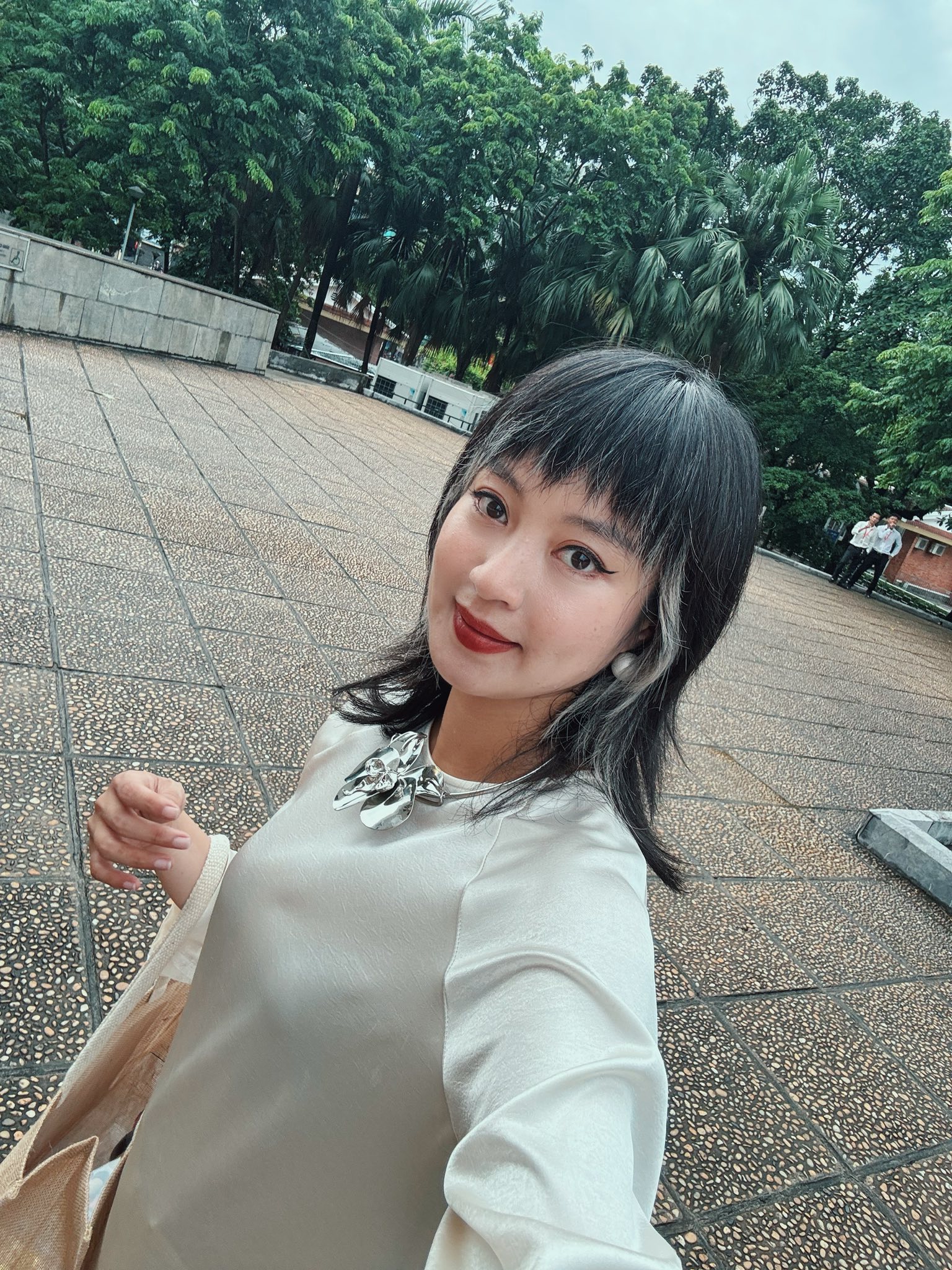 5 mỹ nhân Việt má lúm phú quý 