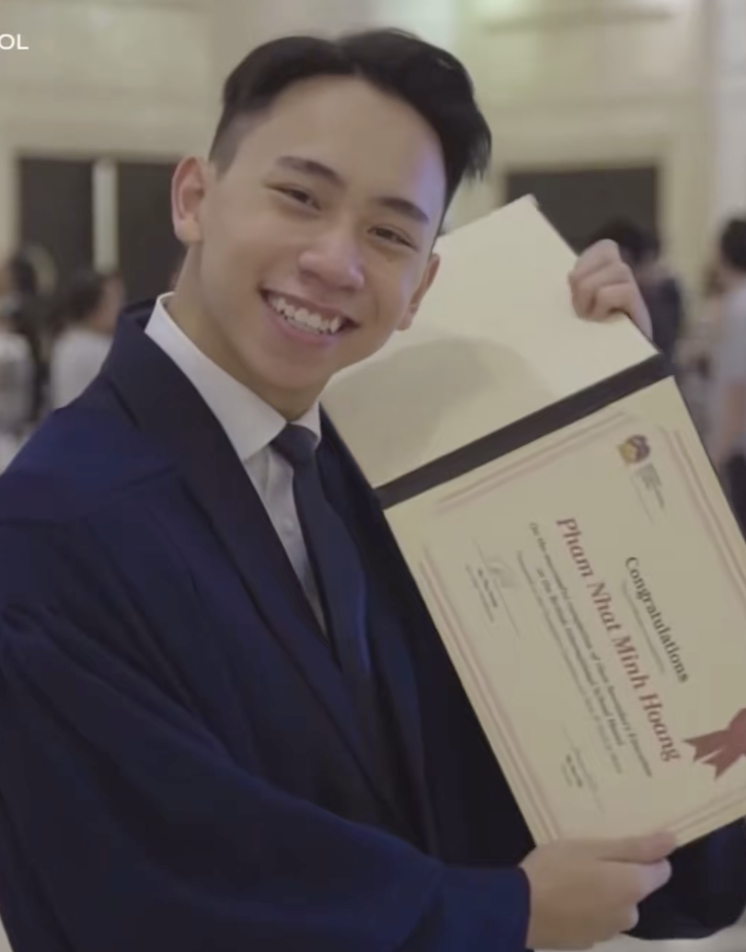 Bất ngờ với diện mạo của thiếu gia Phạm Nhật Minh Hoàng cách đây 7 năm- Ảnh 1.