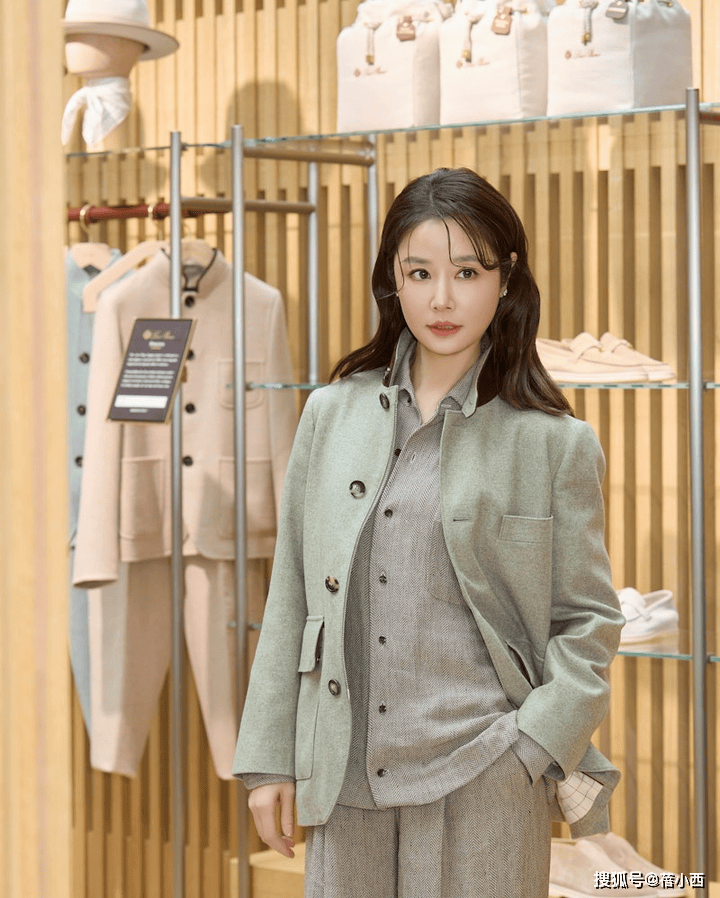 Lâm Tâm Như được khen- Ảnh 6.
