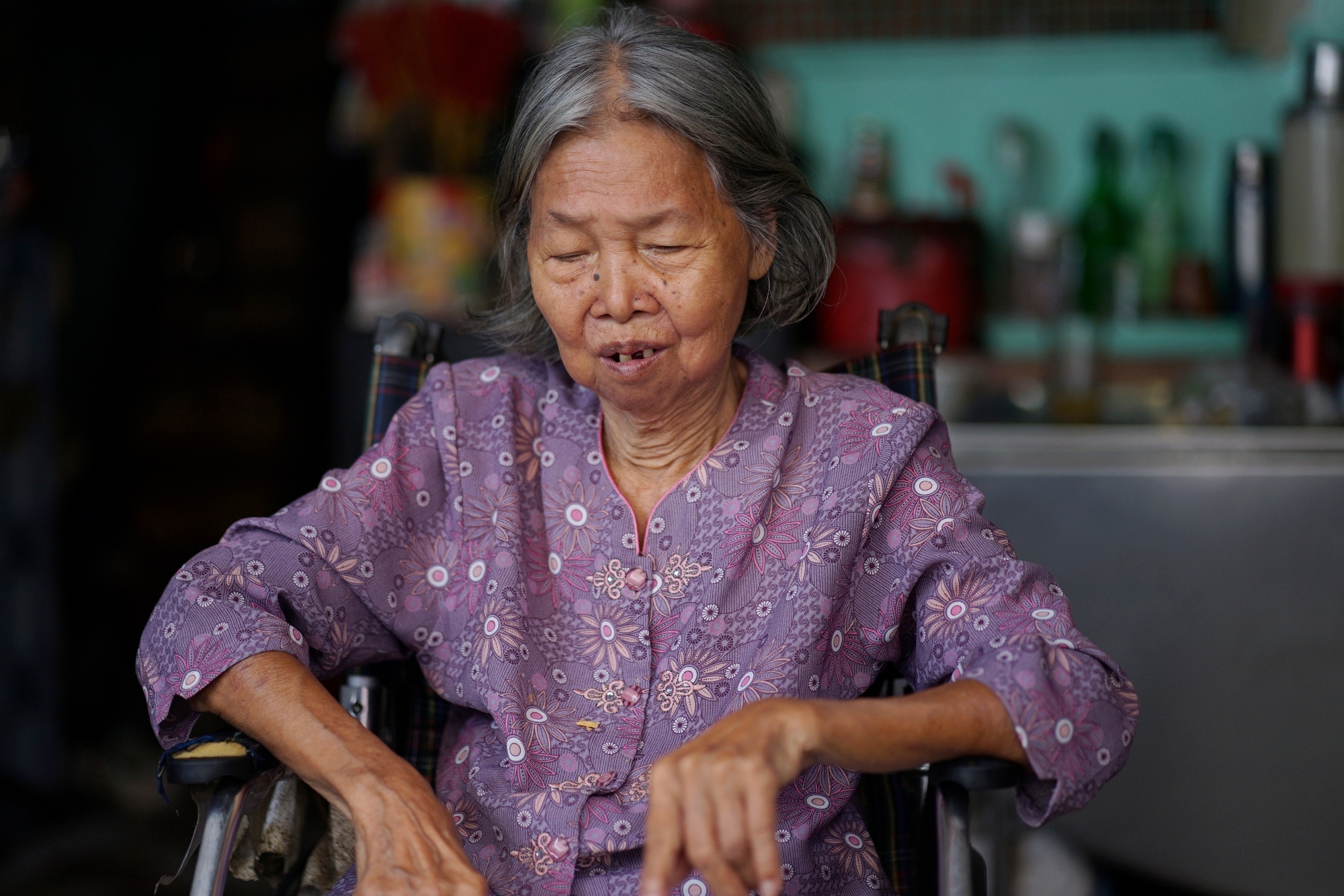 Bí ẩn ngôi mộ trắng hơn một thế kỷ giữa lòng Chợ Lớn, lúc nào cũng nhang khói nghi ngút- Ảnh 5.