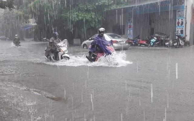 Đợt không khí lạnh đầu tiên sắp tràn về, thời tiết miền Bắc thay đổi ra sao?- Ảnh 1.