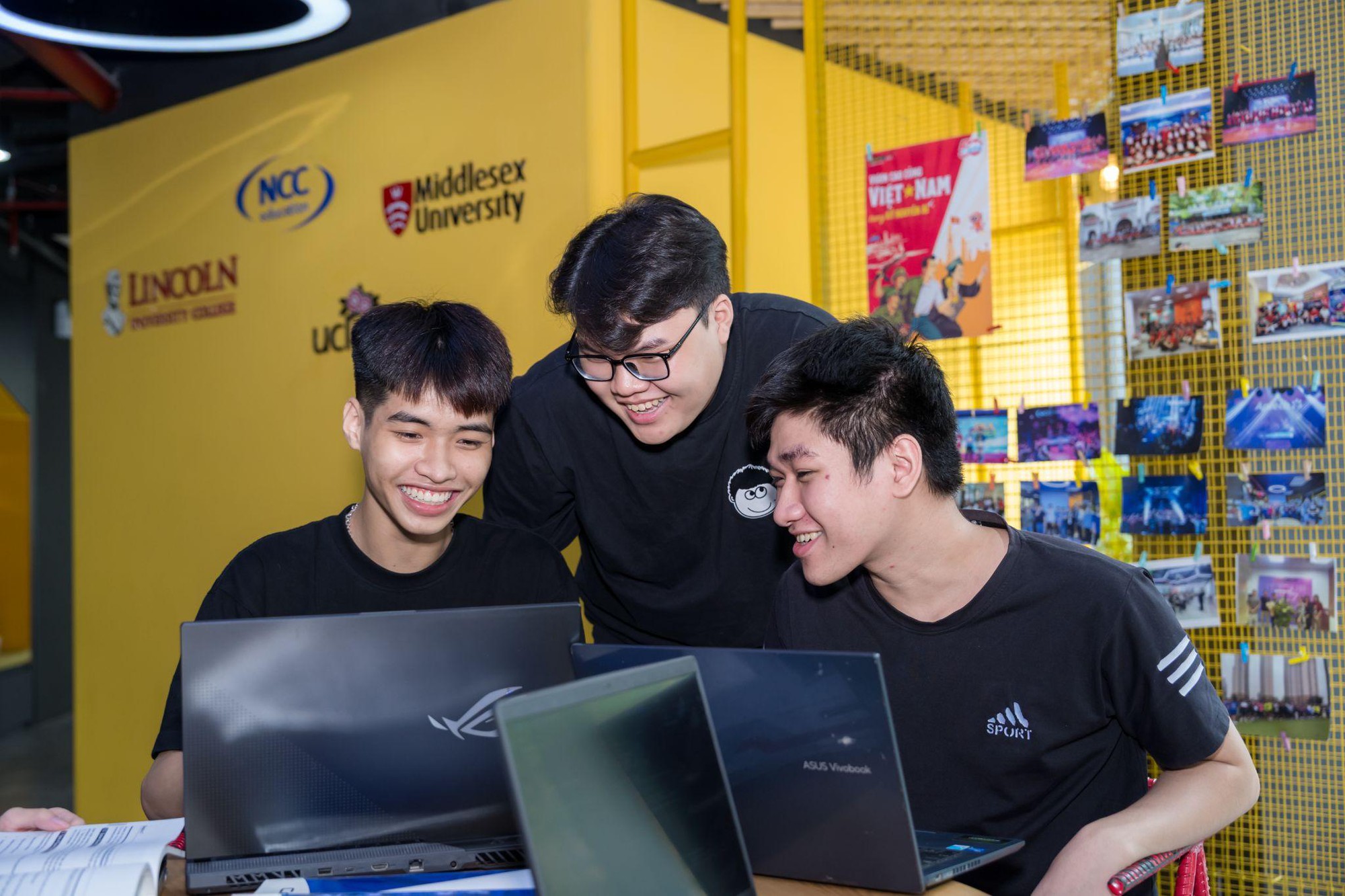 “Nội trú” ngành IT: 1.000 giờ code, 72h thi đấu quốc tế và hành trình trưởng thành tại Aptech- Ảnh 1.