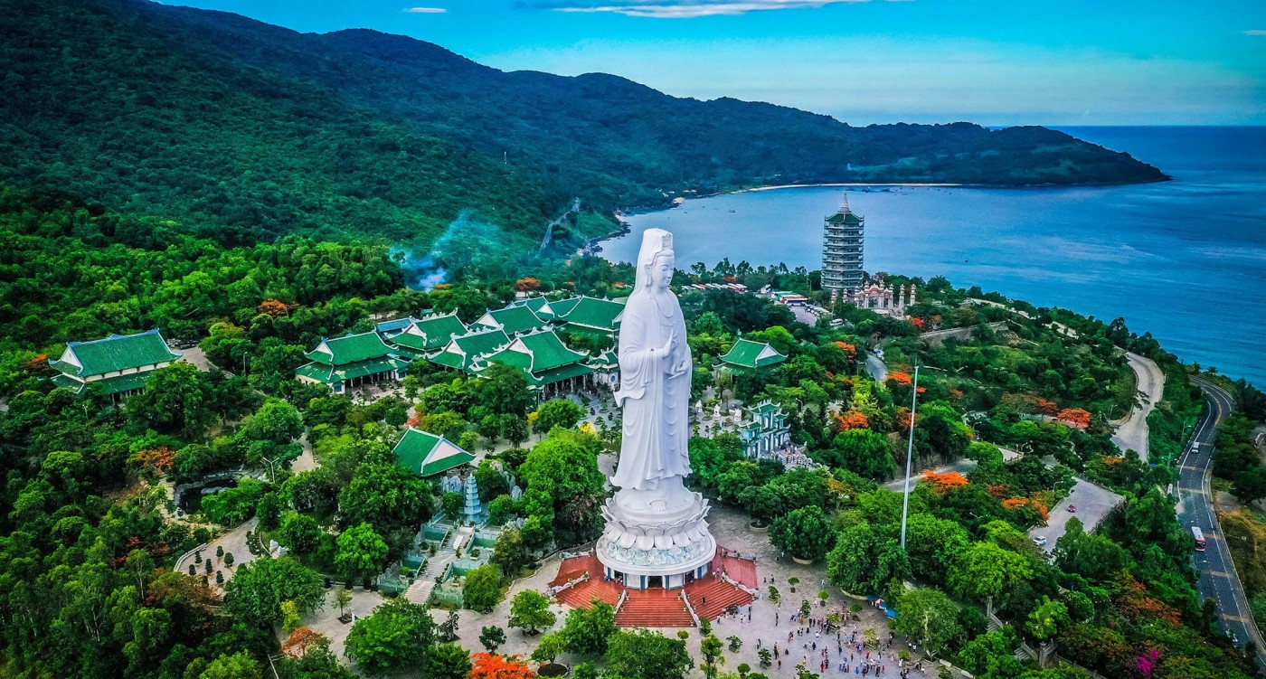 Từ hôm nay, "viên ngọc quý" của Đà Nẵng được tham quan trở lại sau gần 3 năm tạm dừng: Vừa có rừng, vừa có biển, còn có điểm đến tâm linh từng đông nghịt người- Ảnh 5.