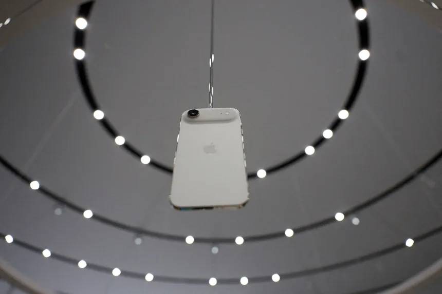 Apple thế nào trong thời đại "hậu smartphone"?- Ảnh 3.