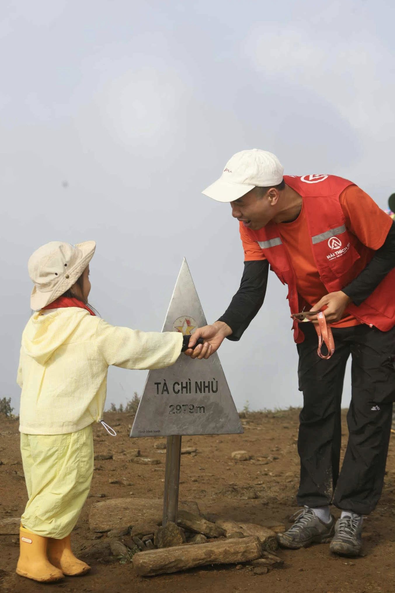 Đỉnh núi trong 