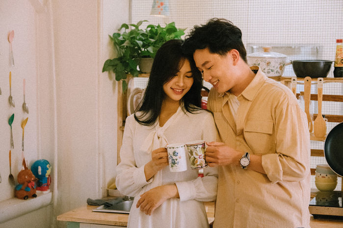 Vợ chồng cách nhau bao nhiêu tuổi là đẹp nhất? Không phải 3 hay 5 tuổi, con số khiến bạn bất ngờ- Ảnh 1.