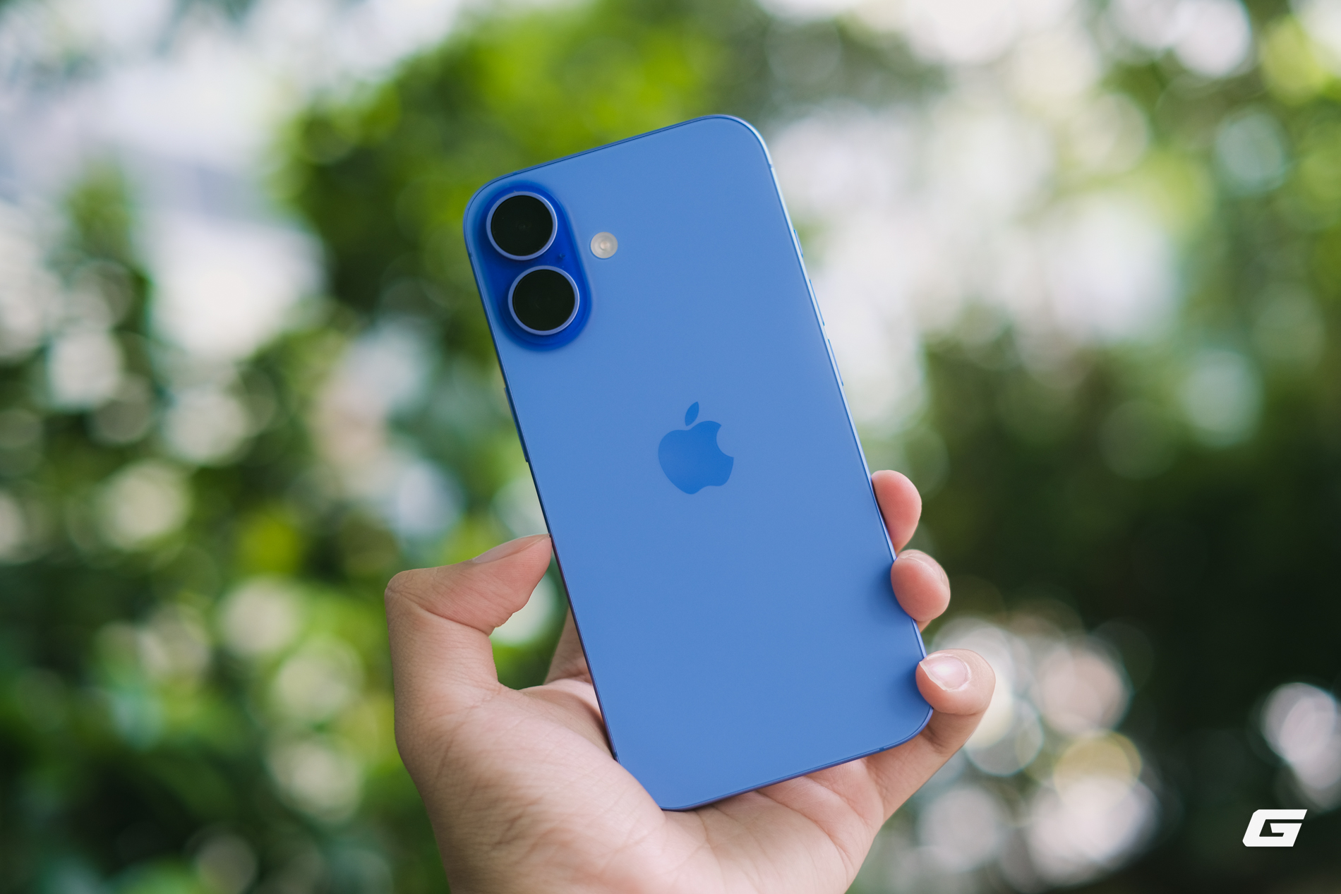 Một năm tôi dùng iPhone 16: Máy chính nhỏ gọn thực dụng đúng nghĩa, nhưng cũng có "cái giá" phải trả- Ảnh 1.
