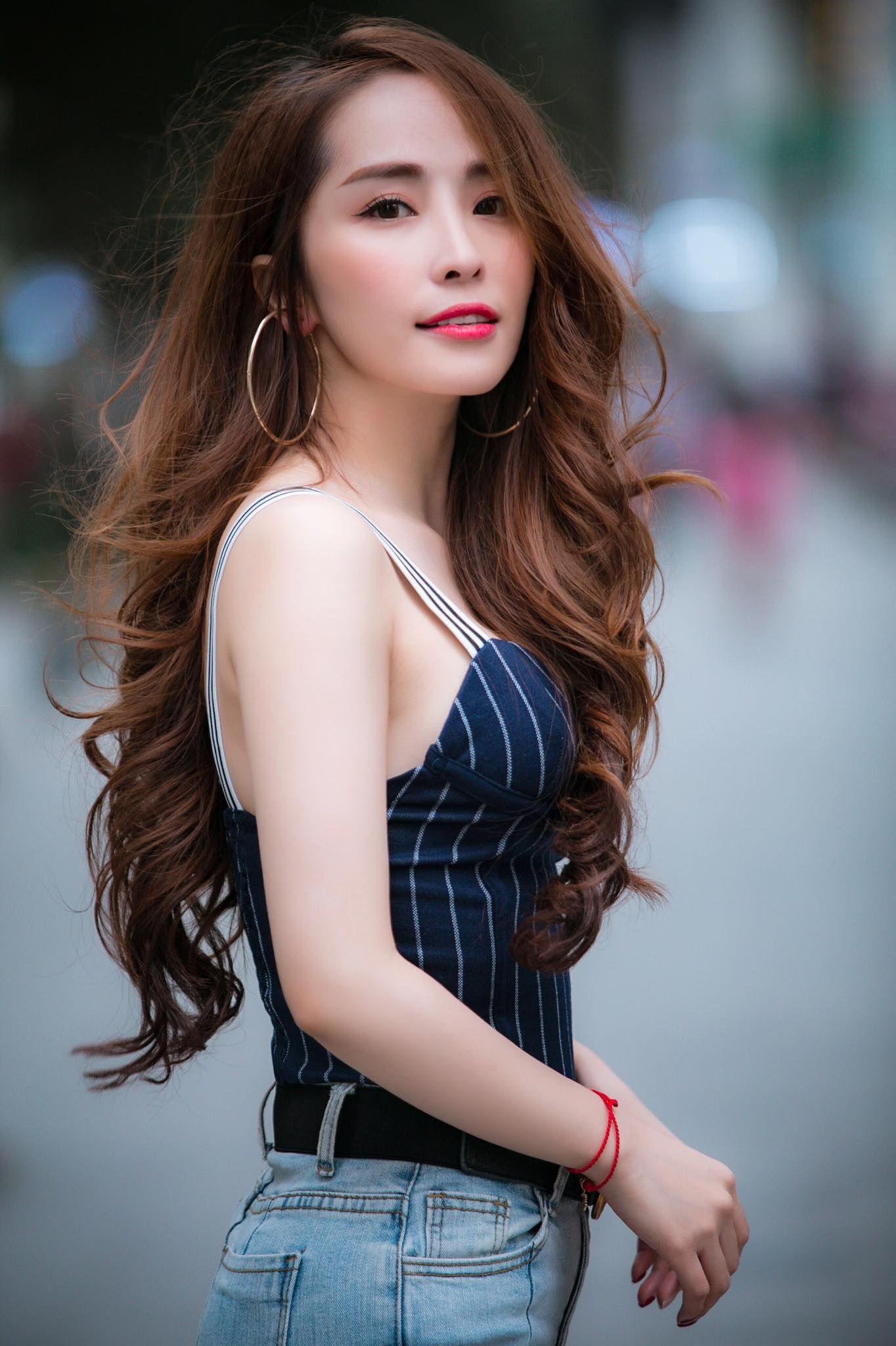 Huyền Lizzie đam mê 1 kiểu làm đẹp lấp đầy má hóp, thái dương lõm, "cá sấu chúa" Quỳnh Nga cũng kết thân để nhan sắc ngọt ngào, e ấp như thiếu nữ đôi mươi- Ảnh 8.