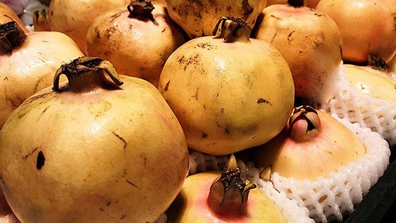 Mua lựu, cứ học thuộc "mẹo nhỏ" này là biết ngay là ngọt hay không- Ảnh 6.