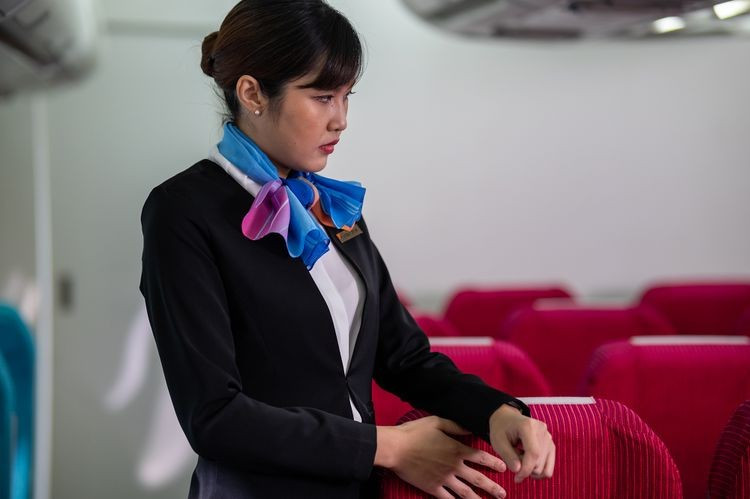 Hành động gây khó chịu nhất của hành khách trên máy bay- Ảnh 1.
