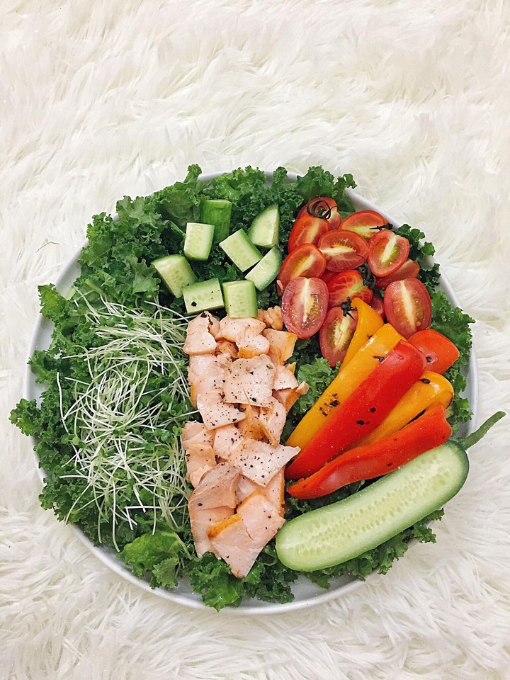 Cô gái gen Z gây sốt khi khoe thực đơn eat clean 50 ngày- Ảnh 1.