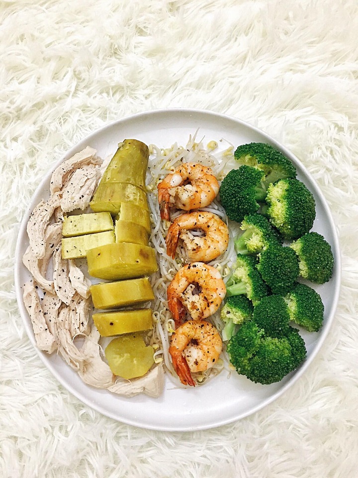 Cô gái gen Z gây sốt khi khoe thực đơn eat clean 50 ngày- Ảnh 33.