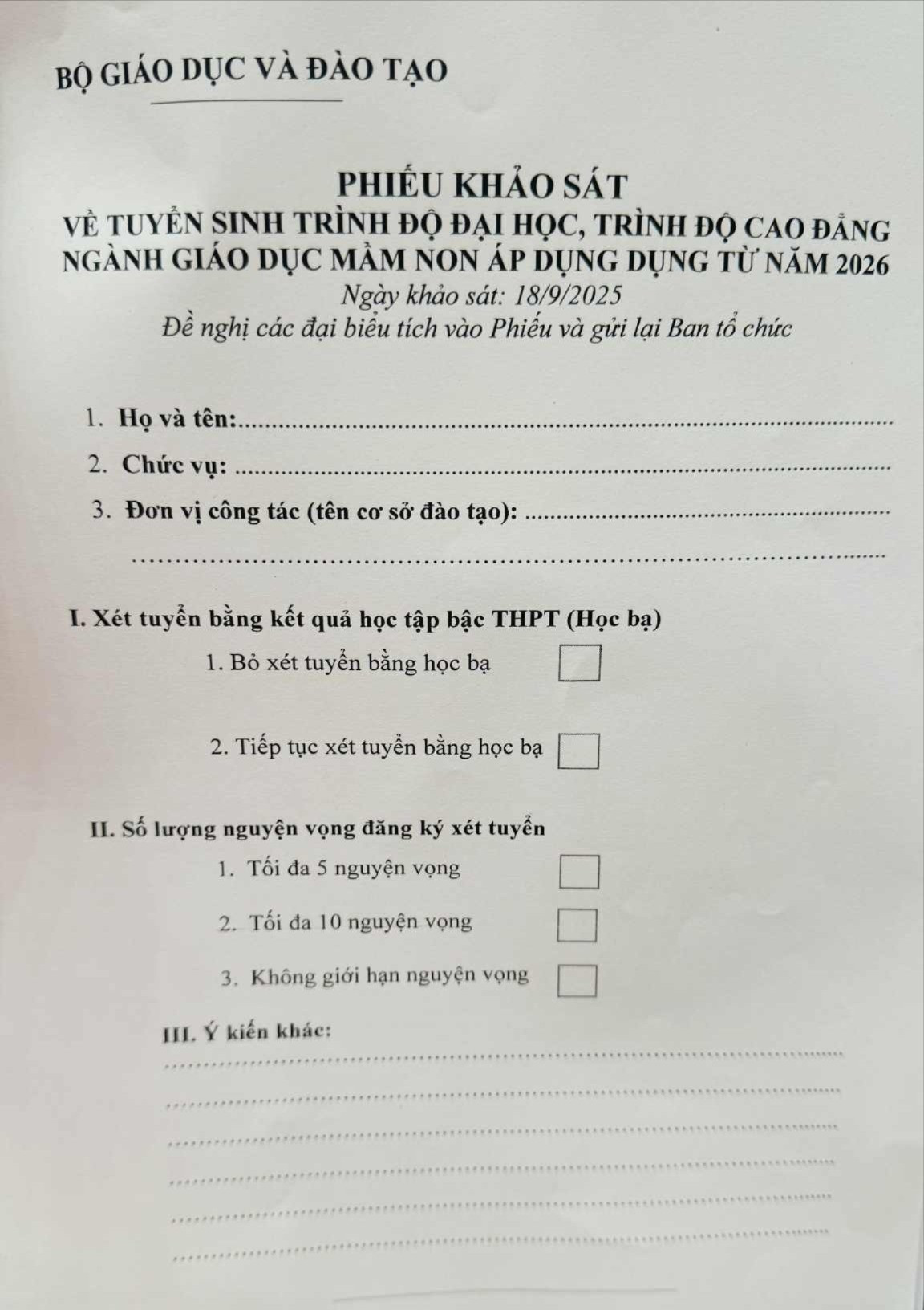 Bộ Giáo dục lấy ý kiến bỏ xét tuyển học bạ- Ảnh 3.