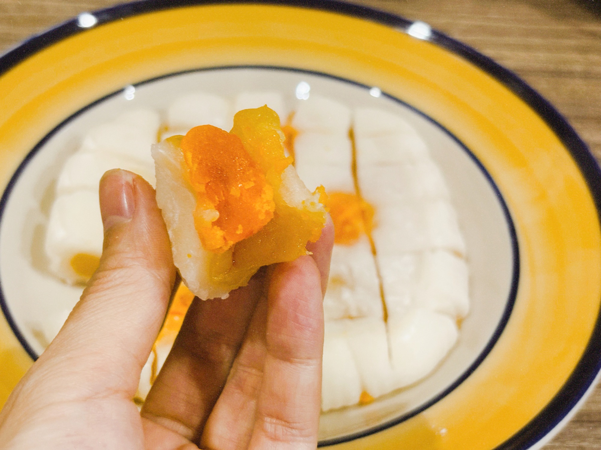 Bánh dẻo - Từ món quà Trung thu khốn khó nay thành 
