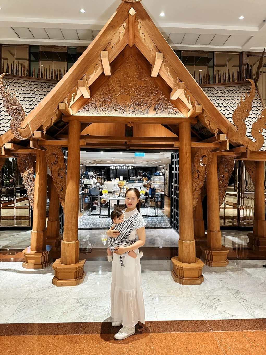 Lan Phương chi 1 tỷ/năm để nuôi con, 2 ái nữ đều học trường quốc tế, được mẹ địu đi du lịch khắp thế giới- Ảnh 6.