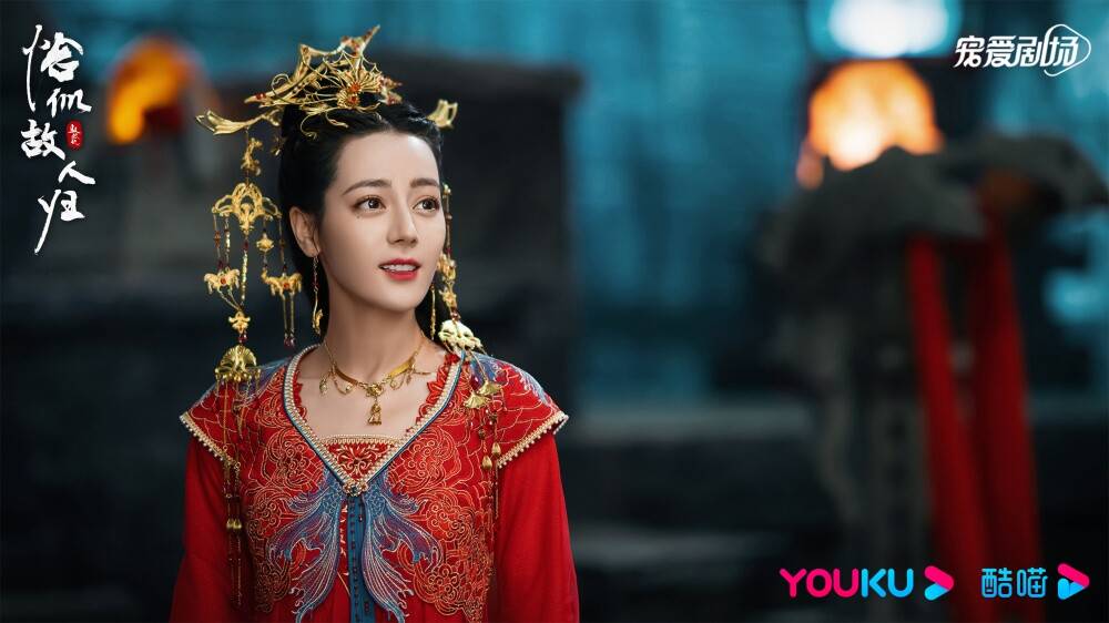 10 tân nương đẹp nhất Trung Quốc: Địch Lệ Nhiệt Ba xếp sau Dương Tử, hạng 1 nhan sắc thách thức cả showbiz- Ảnh 11.