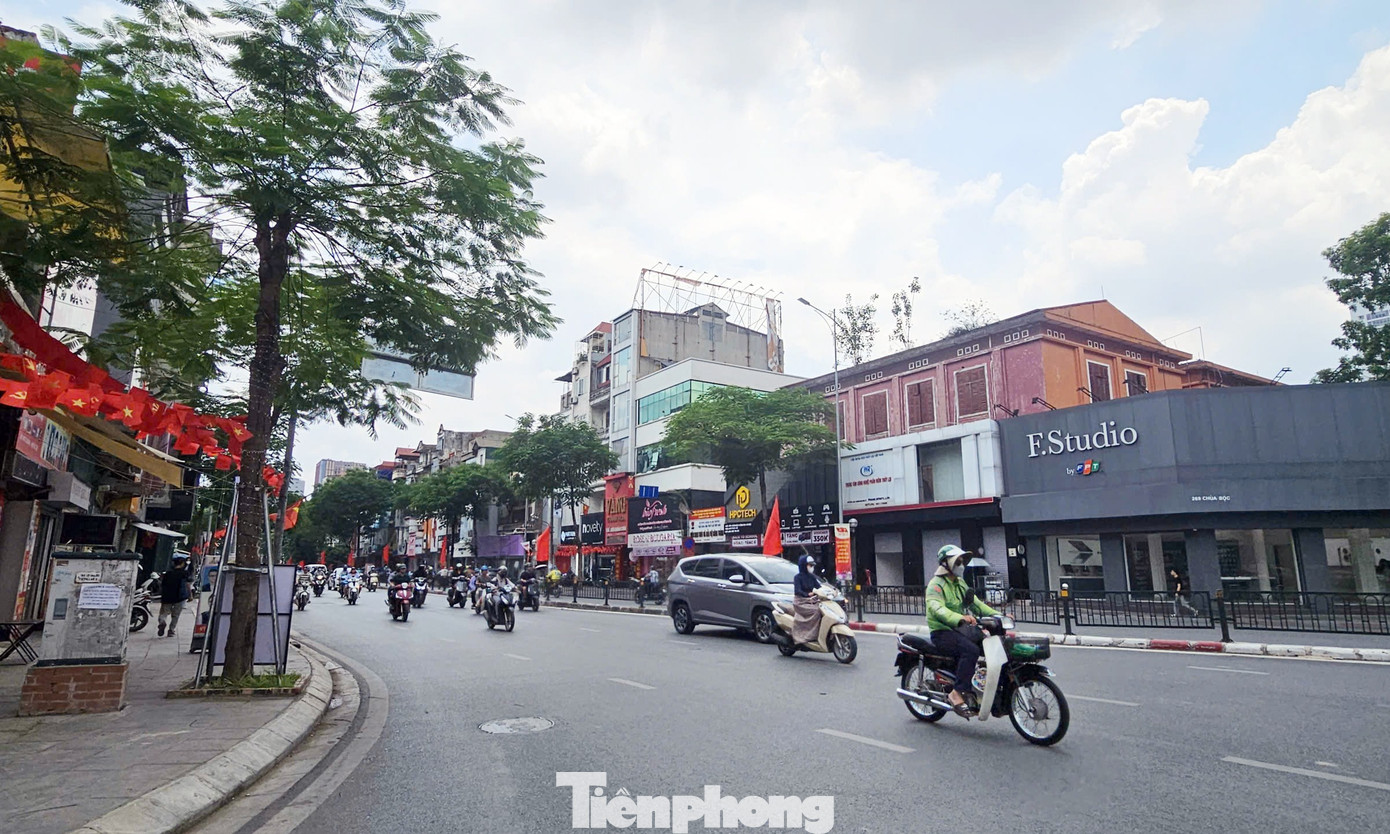 Không phải phố cổ, những tuyến đường ở Hà Nội có giá rao bán vượt 1 tỷ đồng/m2- Ảnh 3.
