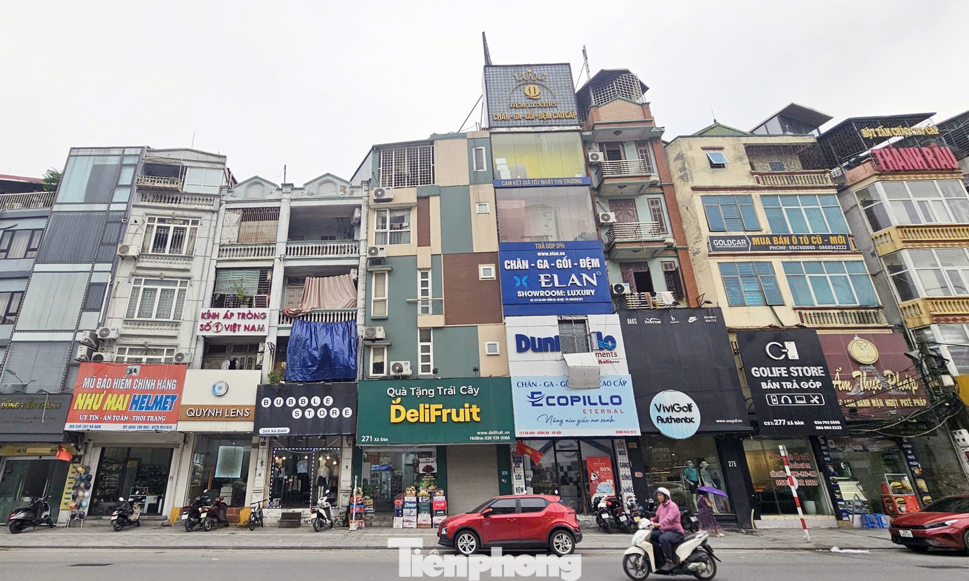 Không phải phố cổ, những tuyến đường ở Hà Nội có giá rao bán vượt 1 tỷ đồng/m2- Ảnh 2.