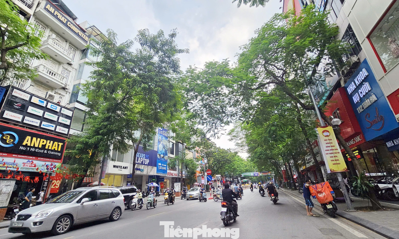 Không phải phố cổ, những tuyến đường ở Hà Nội có giá rao bán vượt 1 tỷ đồng/m2- Ảnh 10.