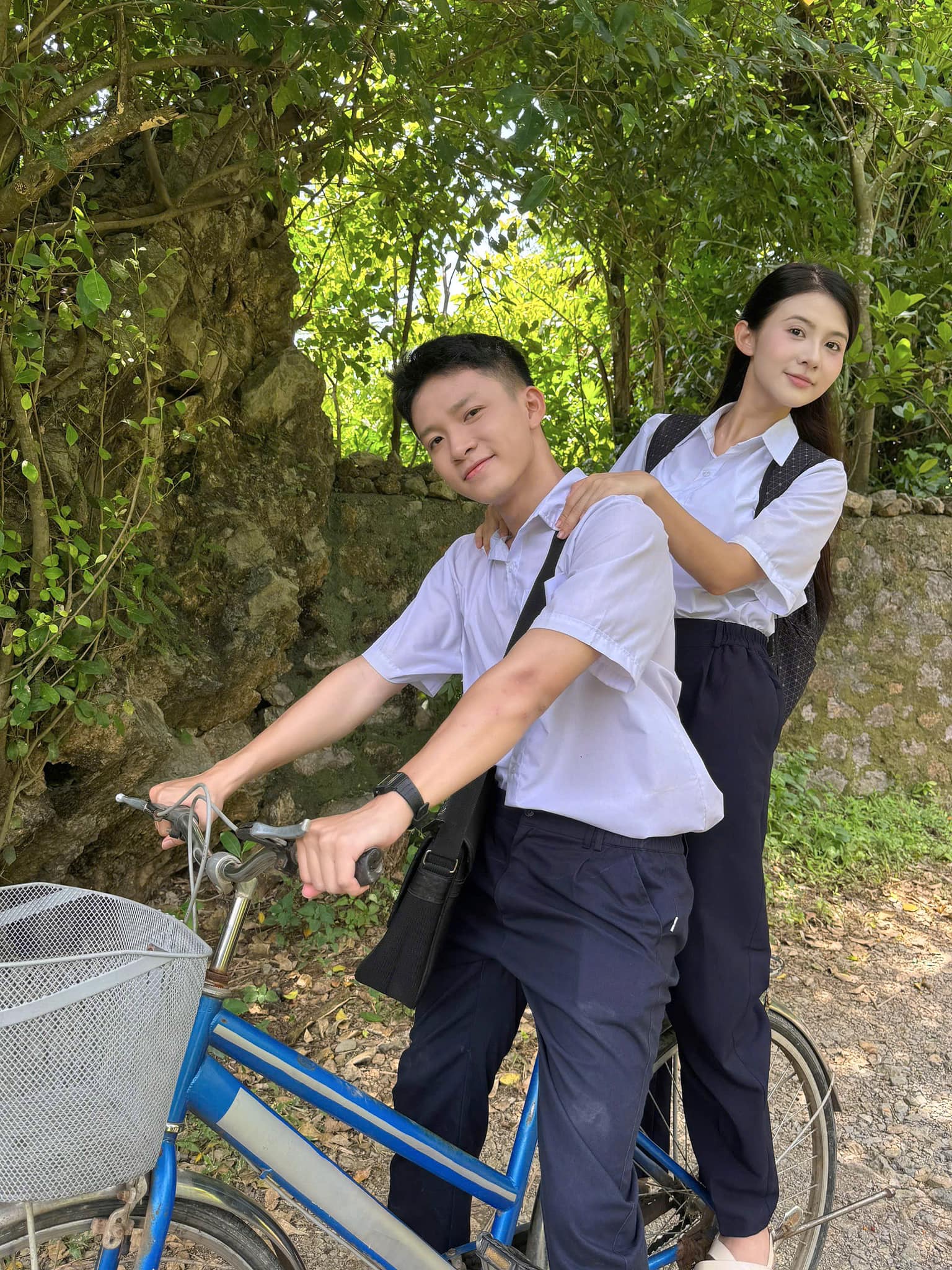 Việt Nam mới có 1 nữ thần thanh xuân đẹp rụng rời, nhan sắc trăm người ngắm vạn người cuống cuồng thả like- Ảnh 1.