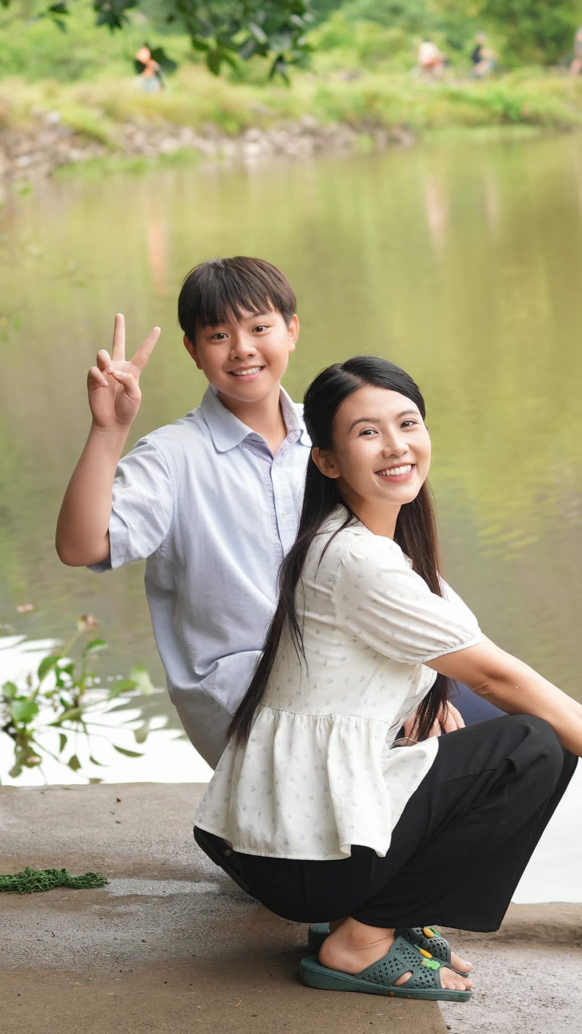 Việt Nam mới có 1 nữ thần thanh xuân đẹp rụng rời, nhan sắc trăm người ngắm vạn người cuống cuồng thả like- Ảnh 3.