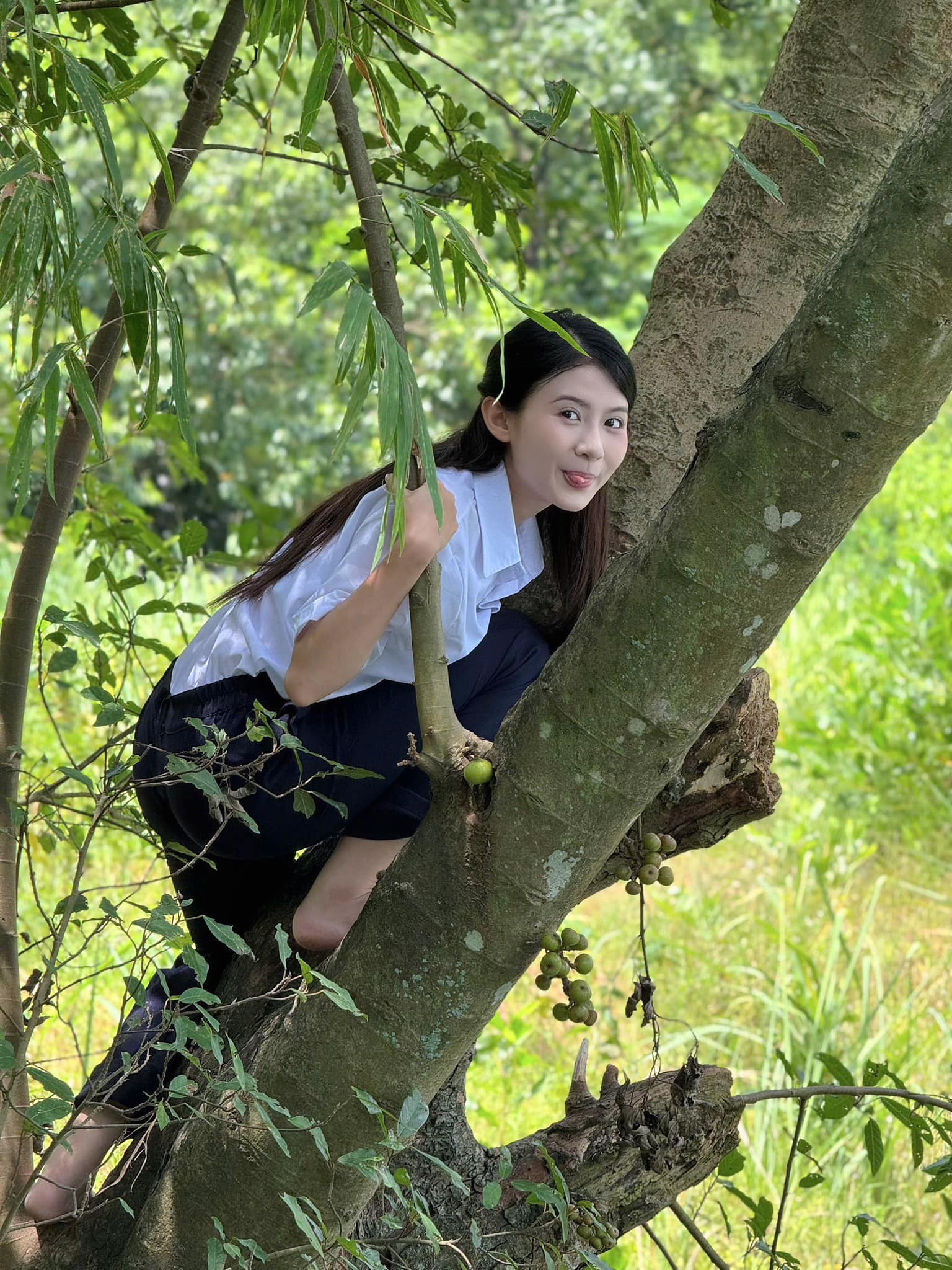 Việt Nam mới có 1 nữ thần thanh xuân đẹp rụng rời, nhan sắc trăm người ngắm vạn người cuống cuồng thả like- Ảnh 2.