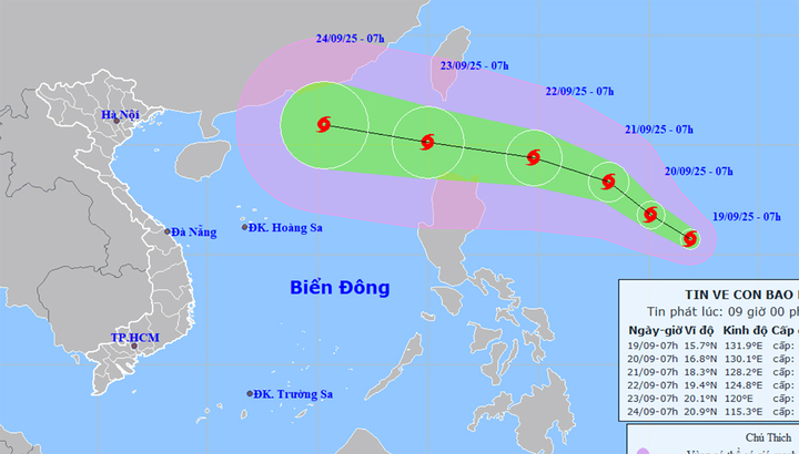 Bão Ragasa tiến vào Biển Đông với cường độ rất mạnh, có thể đạt cấp siêu bão- Ảnh 1.