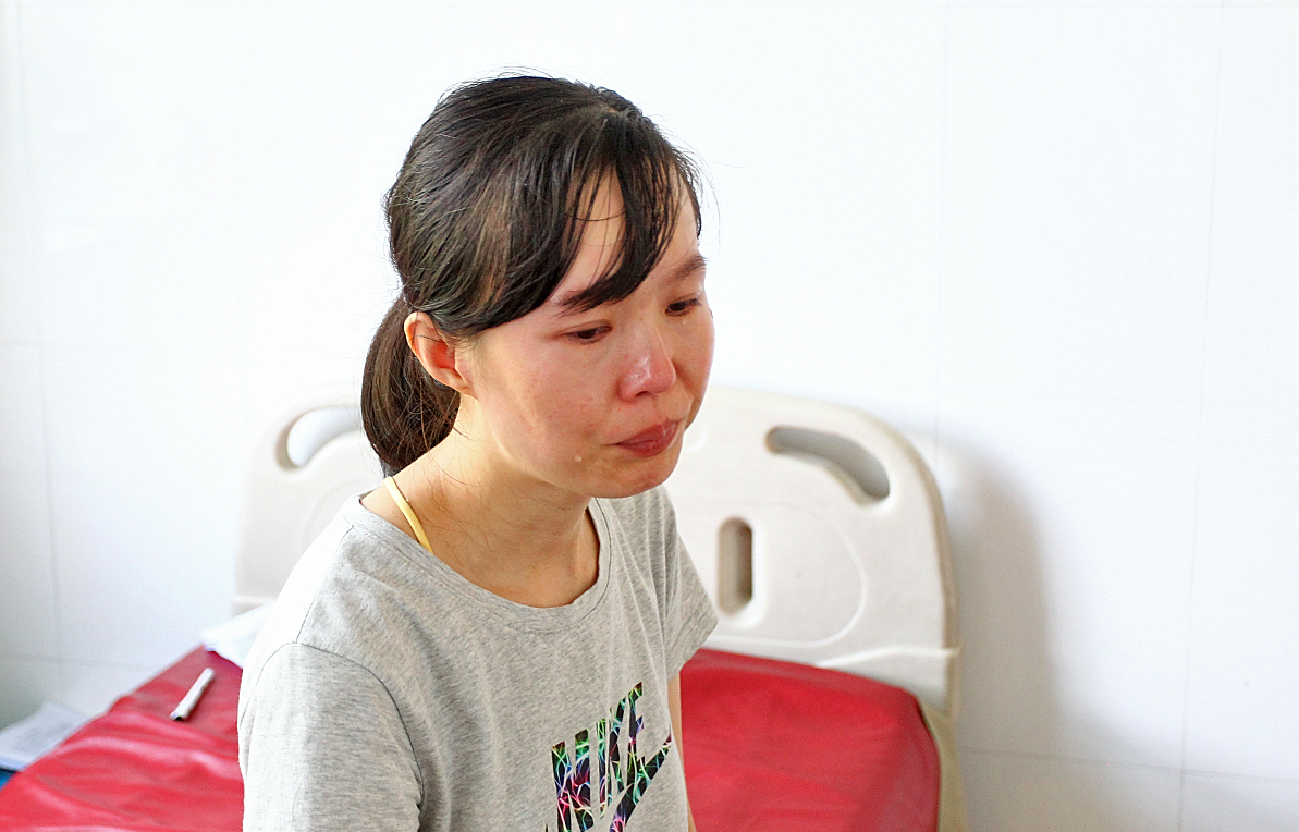 Bữa cơm gia đình biến thành cơn ác mộng: Con trai tôi đứng dậy rời bàn và từ đó không bao giờ quay lại- Ảnh 1.
