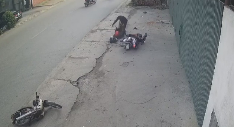 Vụ đâm gục một phụ nữ giữa đường ở Hưng Yên: Lời khai của Vương Văn Dũng- Ảnh 1.