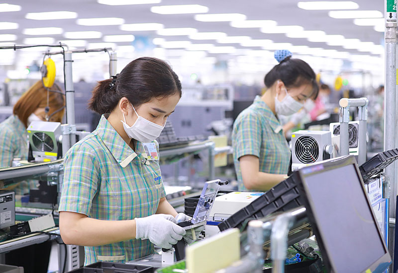Đề xuất làm việc không quá 8 giờ/ngày, làm thêm lễ, Tết hưởng ít nhất 300% lương- Ảnh 1.