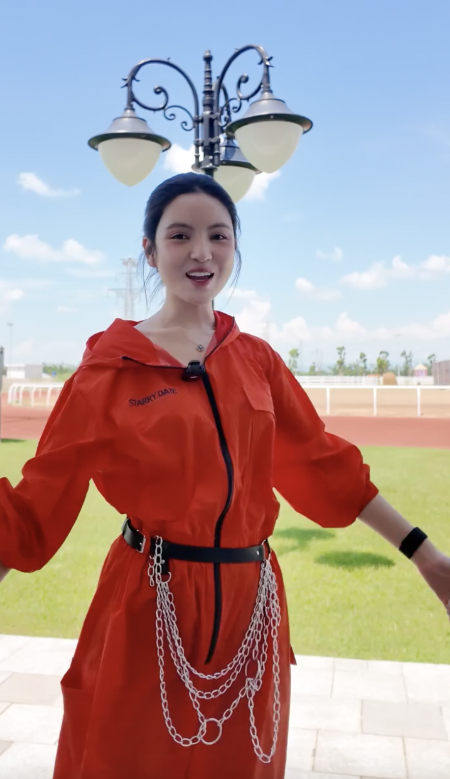 Có một kiểu WAG như Chu Thanh Huyền: Càng thị phi càng hot!- Ảnh 2.