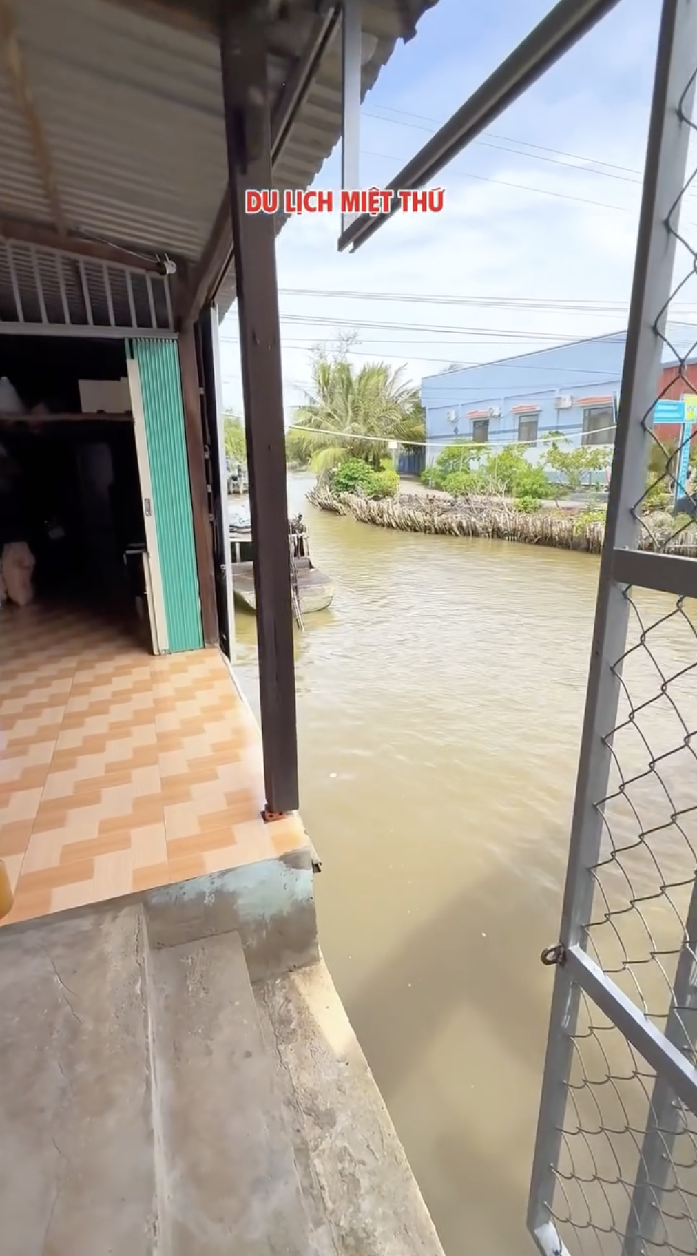 Kiểu bán tạp hóa quá tin tưởng vào khách của người miền Tây, cửa mở tan hoang vẫn không sợ ai lấy trộm gì- Ảnh 3.