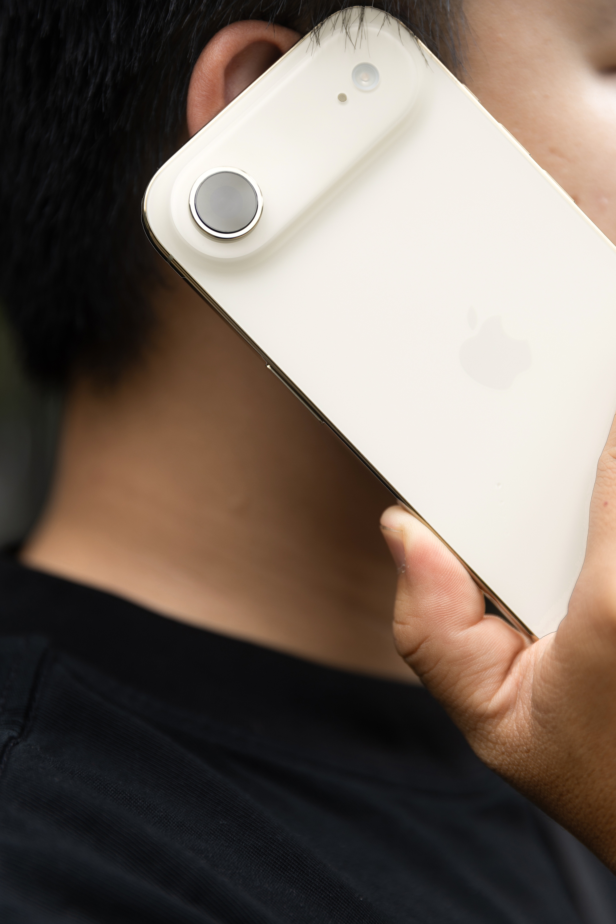 Mở hộp chiếc iPhone mỏng nhất thế giới vừa mở bán chính hãng tại Việt Nam- Ảnh 11.