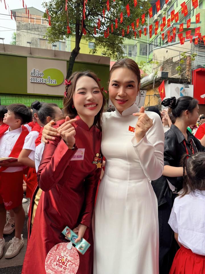 Hai nghệ sĩ trẻ vinh dự trình diễn từ Đại lễ A50 tới A80: Đây chính là “trai tài gái giỏi” được Tổ quốc tin tưởng!- Ảnh 2.