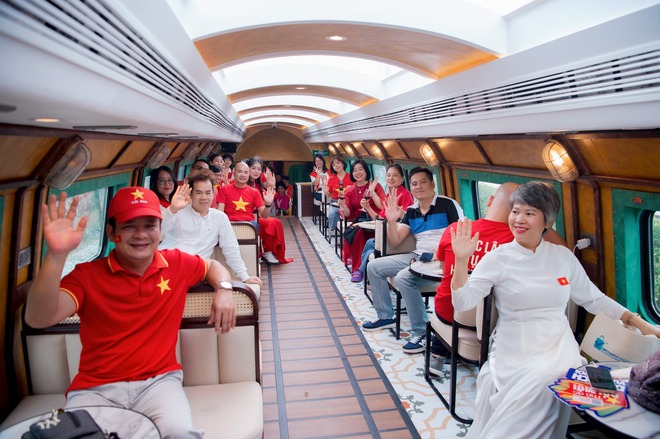 Chuyến tàu 2 tầng cải tạo từ toa xe cũ, chạy qua 5 ga: Thông tin mới nhất về giá vé, thời gian chạy- Ảnh 5.