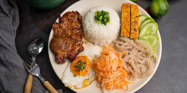Khách Tây bình chọn 17 món ngon nhất phải nếm thử khi đến Việt Nam, cái tên cuối cùng gây bất ngờ nhất- Ảnh 16.