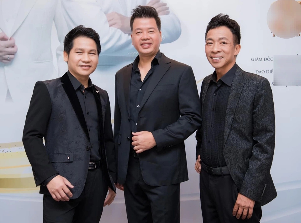 Nam ca sĩ hát mở màn cả 2 Concert Quốc Gia: “Ông hoàng nhạc đỏ” danh xứng với thực, từng nhận cát-xê 40.000 đồng- Ảnh 9.