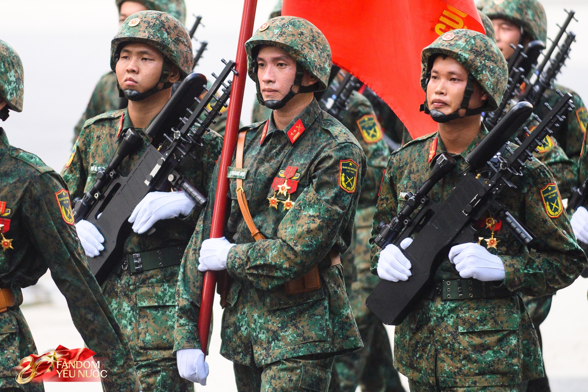 Lê Hoàng Hiệp đổ mổ hôi, tập trung cao độ tạo nên khoảnh khắc để đời ngày 2/9- Ảnh 7.