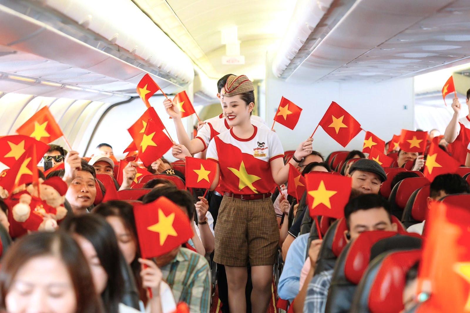 Cùng bay Vietjet và hòa cùng không khí tự hào dịp Quốc khánh 2/9- Ảnh 1.