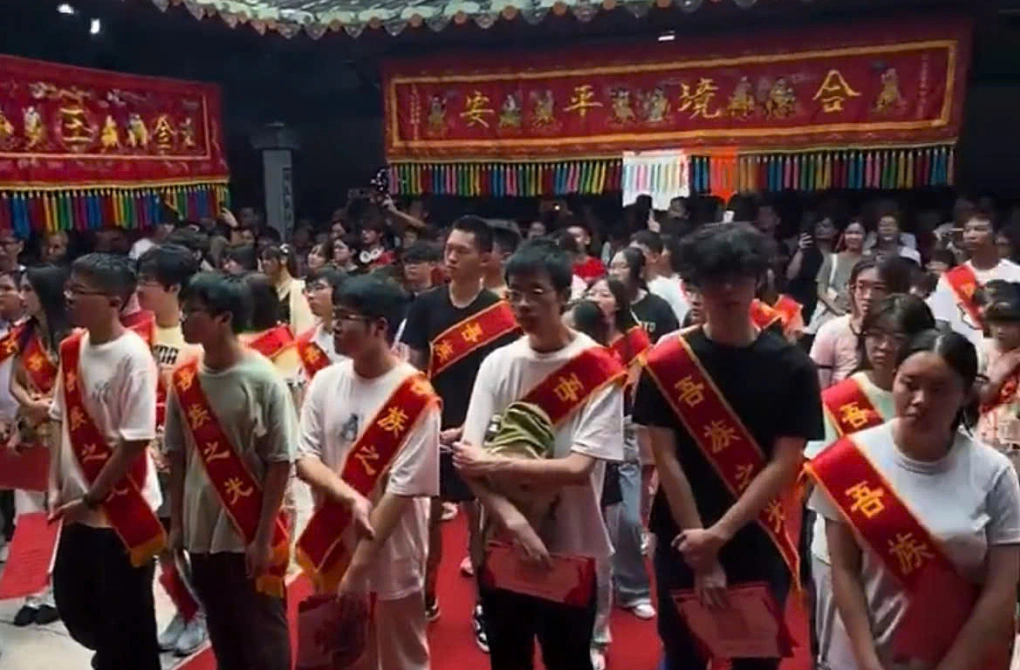Ngôi làng nghèo nhưng có tới 33 tiến sĩ, con cháu "không có gì ngoài bằng khen": Nguyên nhân không đến từ phong thủy- Ảnh 1.