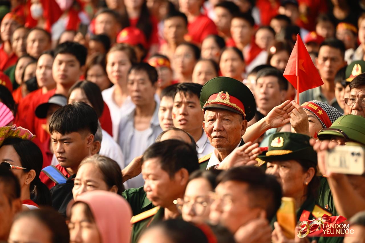 Lời chào đầu tiên của buổi sáng Tết Độc Lập- Ảnh 7.