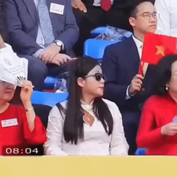 Khoảnh khắc đẹp và gần gũi của Phu nhân Thủ tướng Phạm Minh Chính, ai ngắm cũng thấy “thật tuyệt vời”!- Ảnh 1.