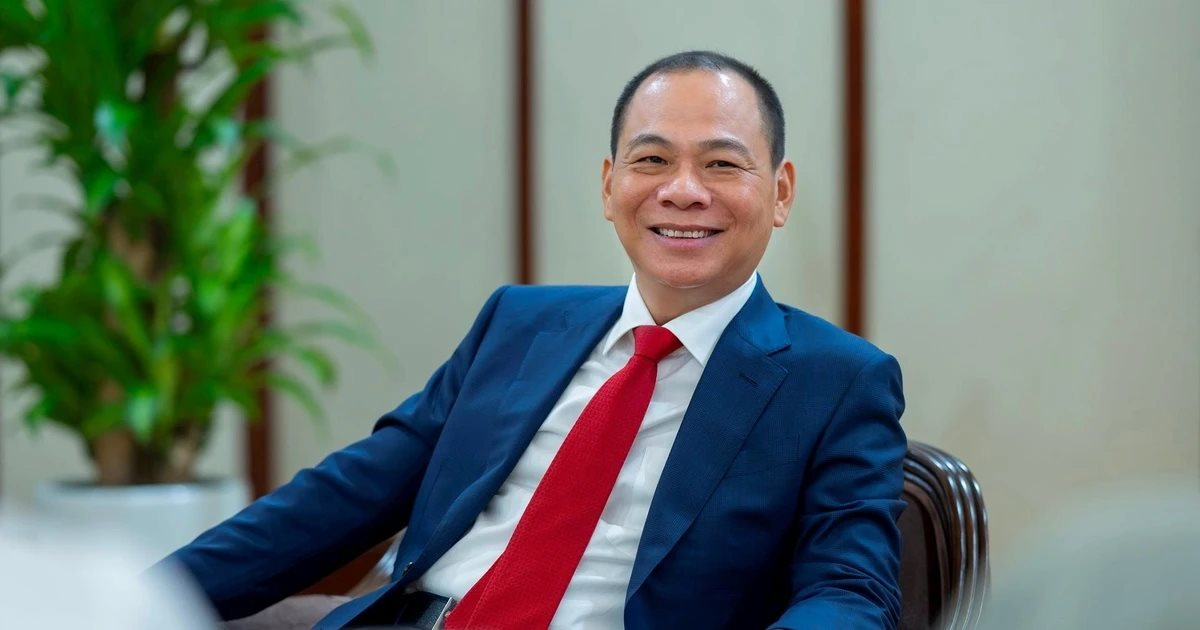 Tỷ phú Phạm Nhật Vượng giàu cỡ nào: Tài sản lớn hơn cả vốn hóa BIDV, VietinBank, xếp trên Chủ tịch Samsung, Donald Trump trong bảng xếp hạng người giàu thế giới- Ảnh 1. Tỷ phú Phạm Nhật Vượng giàu cỡ nào: Tài sản lớn hơn cả vốn hóa BIDV, VietinBank, xếp trên Chủ tịch Samsung, Donald Trump trong bảng xếp hạng người giàu thế giới- Ảnh 1.