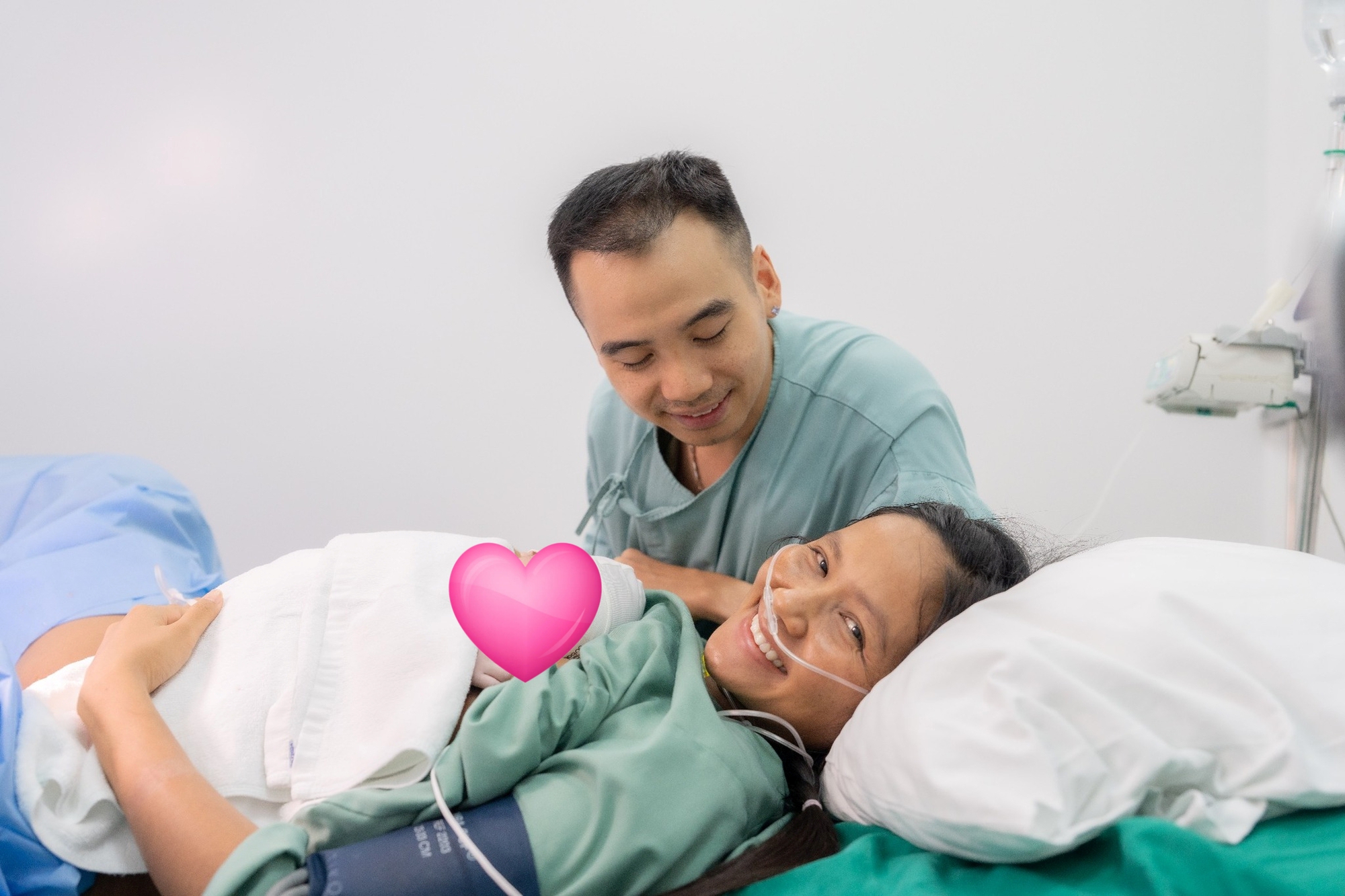 Hoa hậu H'Hen Niê sinh con gái đầu lòng, chồng Hoa hậu H'Hen Niê sinh con gái đầu lòng, chồng