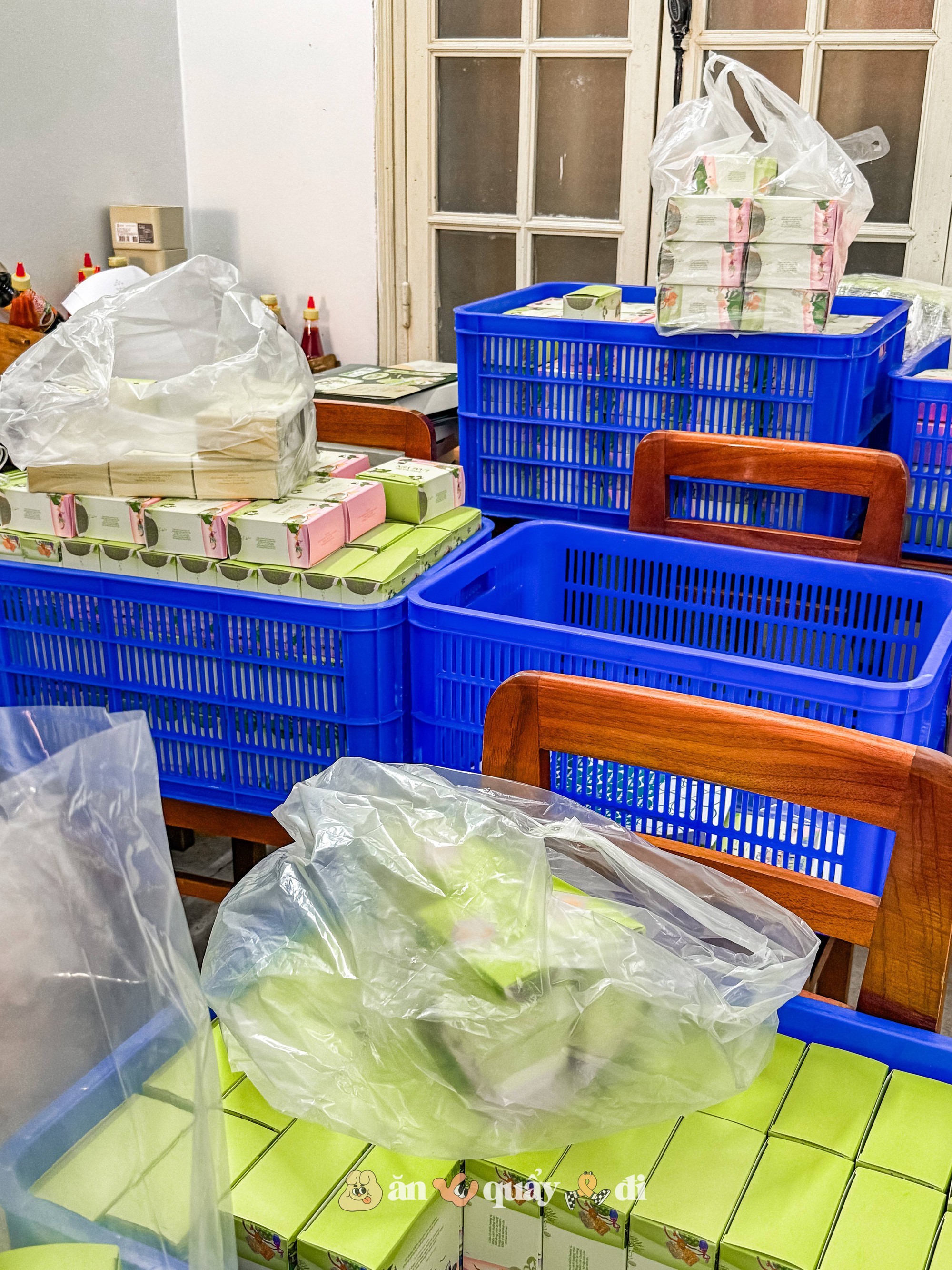 Hiện tượng bánh Trung thu đang 