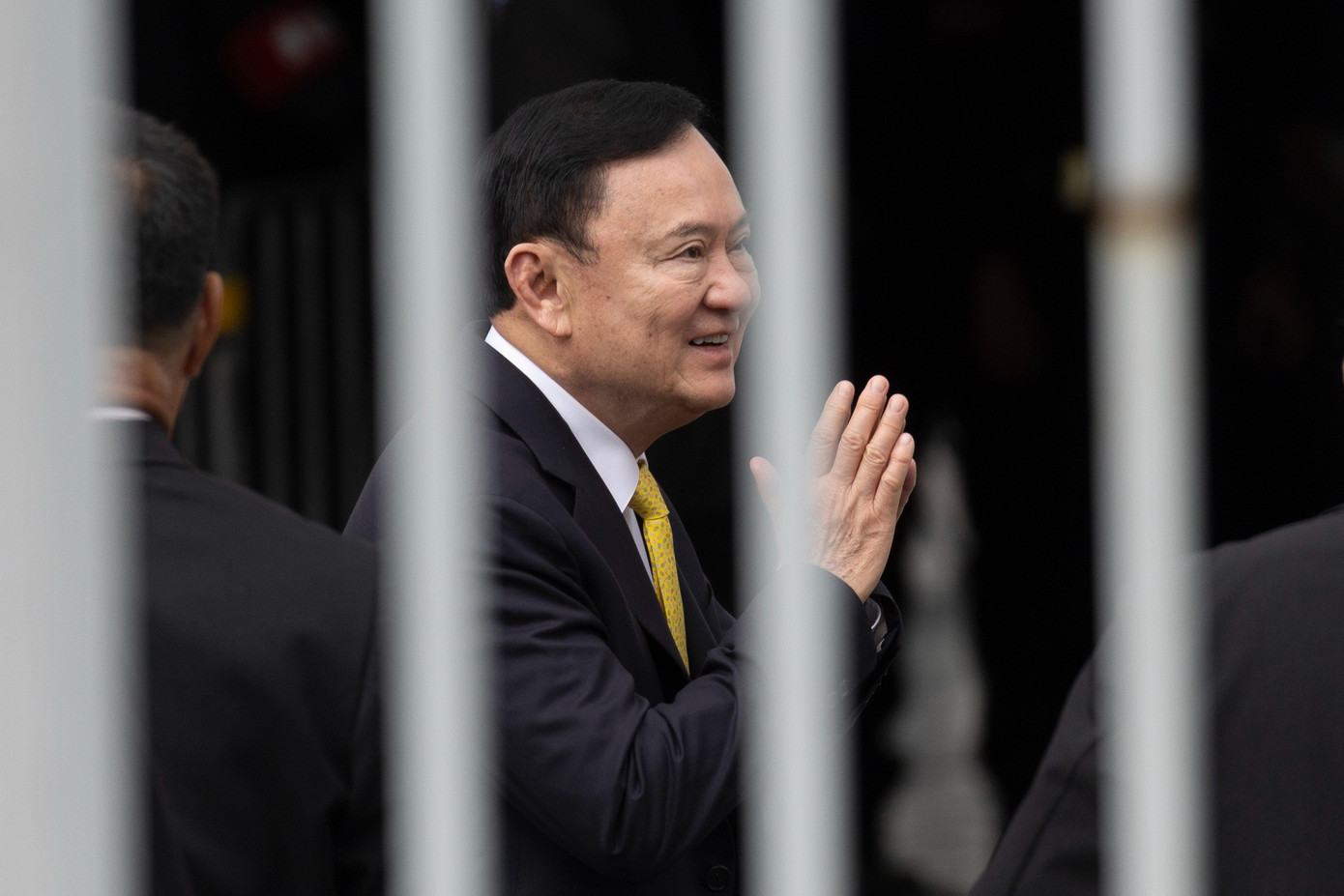 Gia đình chuyển tiền tiêu vặt, gửi thư tay vào tù cho cựu Thủ tướng Thái Lan Thaksin- Ảnh 1.
