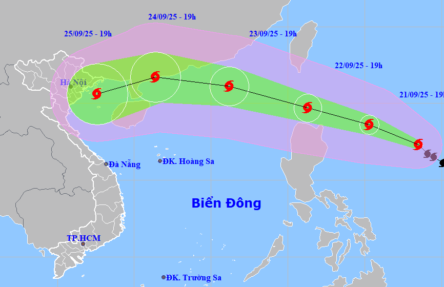 Bão Ragasa đã mạnh lên cấp 13, hướng về vịnh Bắc Bộ- Ảnh 1.