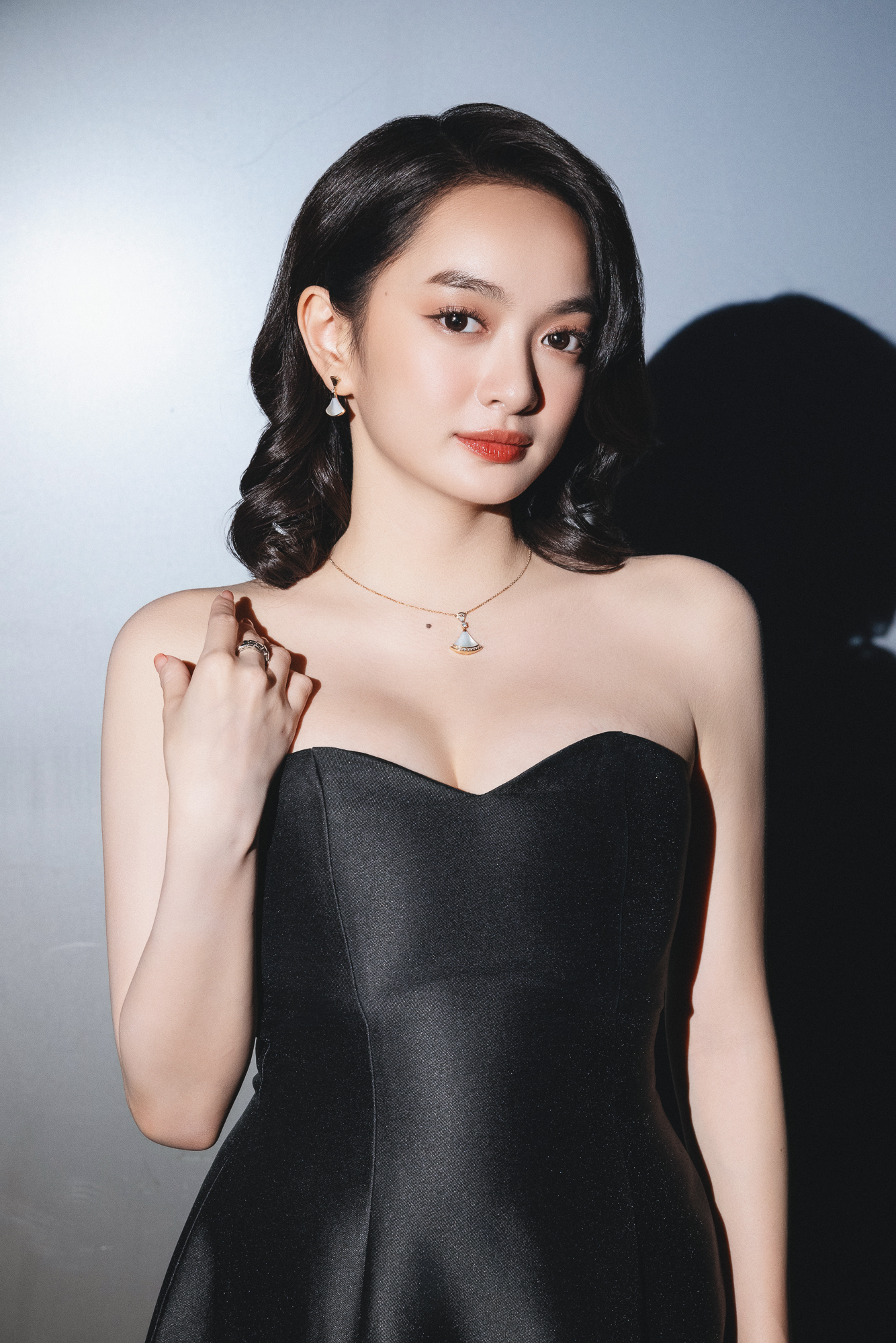 Kaity Nguyễn 1m55 vẫn vào vai tiếp viên thuyết phục: Từng phải giảm gần chục cân, phương pháp không tác dụng phụ đáng học hỏi- Ảnh 3.