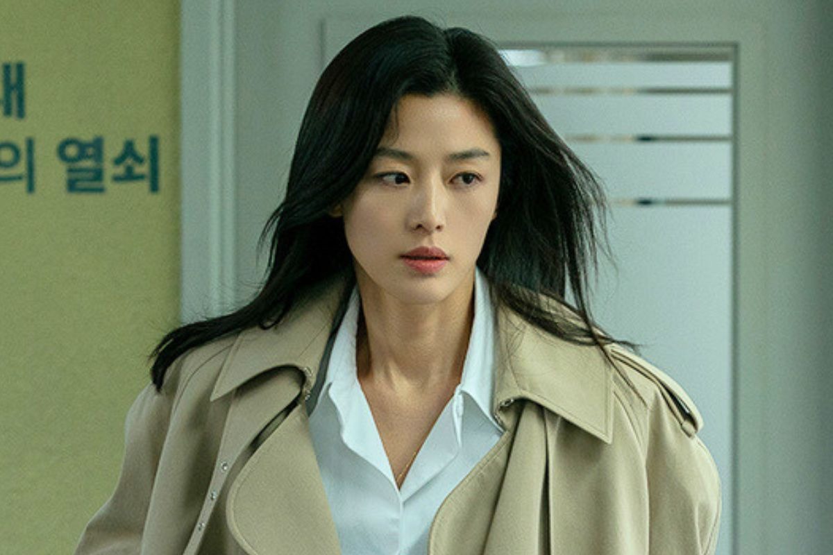 "Mợ chảnh" Jeon Ji Hyun bị tẩy chay chưa từng có: Đã còng lưng gánh nợ 287 tỷ, còn sắp bị huỷ job hàng loạt?- Ảnh 2.