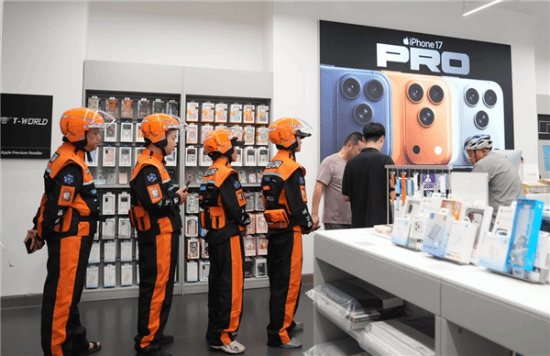 Không cần chen chúc xếp hàng, người Trung Quốc mua iPhone 17 nhanh như đặt đồ ăn- Ảnh 3.